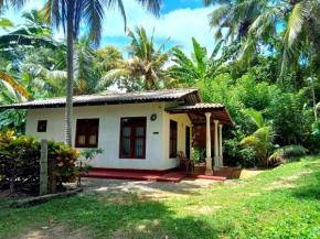 Lake Villa Goyambokka